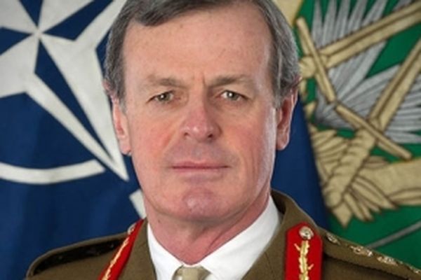 Британский генерал заявил о том что НАТО грозит ядерная война с РФ