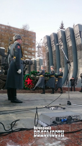 В Екатеринбурге почтили память воинов-афганцев (ФОТО)