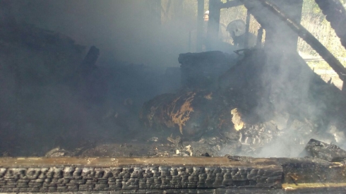 При тушении пожара в Екатеринбурге обнаружили четыре тела