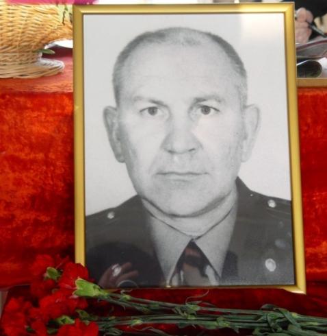 В Екатеринбурге улицу назвали в честь полицейского, погибшего в бою с террористами