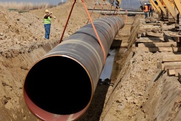Украина начала строить газопровод высокого давления в обход ДНР