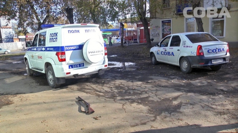 На остановке в Екатеринбурге задержали мужчину с ружьем