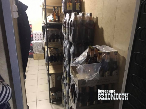 В Екатеринбурге полицейские «вычистили» киоски от алкоголя