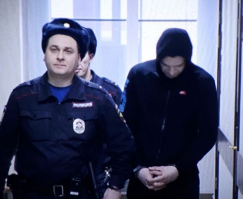 12 лет строгого режима дали серийному грабителю салонов сотовой связи в Екатеринбурге