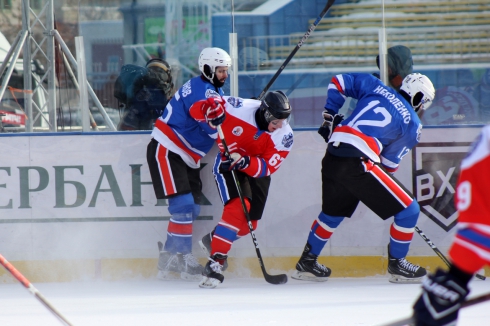 Курганские хоккеисты отдали победу в матче «Русской классики» тюменскому «Рубину»
