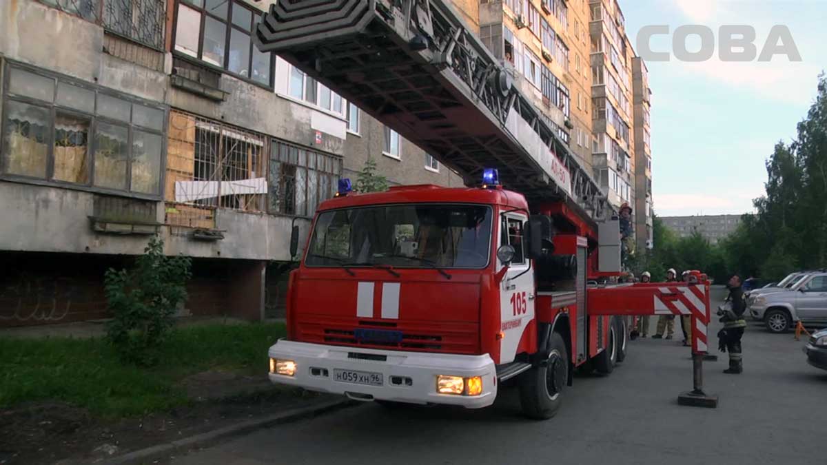 На Волгоградской пожарные спасли женщину, забывшую на плите гречневую кашу