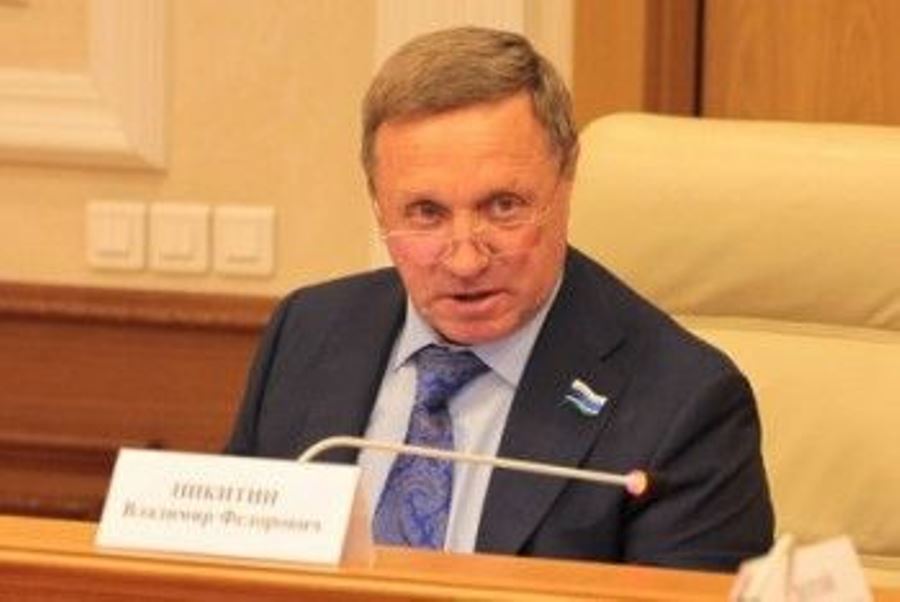 Обсуждение пенсионной реформы в Заксобрании Свердловской области от СМИ закрыли и реформу одобрили