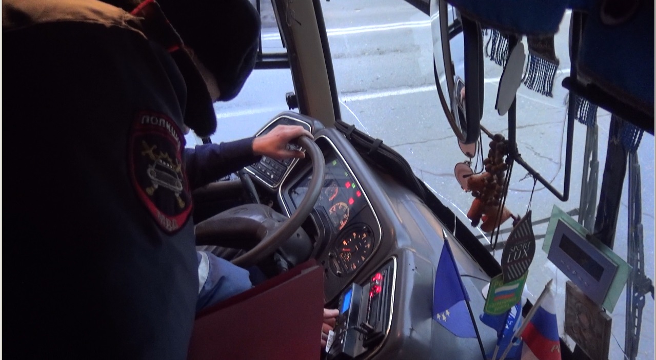 ГИБДД начала массовые проверки автобусов в Свердловской области