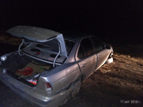 Две аварии с опрокидыванием произошли в Зауралье. Оба водителя пострадали