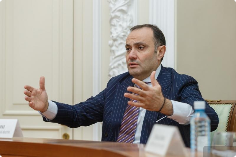 Евгений Куйвашев встретился с послом Армении в РФ Варданом Тоганяном