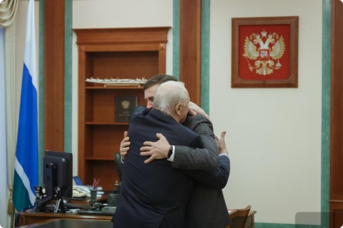 Евгений Куйвашев поблагодарил Эдуарда Росселя за поддержку заявки Екатеринбурга на ЭКСПО-2025
