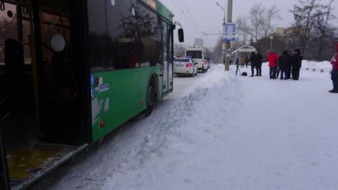 Прокуратура и ГИБДД выявили нарушения при уборке Екатеринбурга от снега