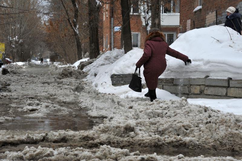 В Екатеринбурге из-за коммунальной аварии 34 дома на Уралмаше остались без тепла