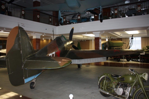 В Верхней Пышме приземлился британский истребитель Hawker Hurricane (ФОТО)