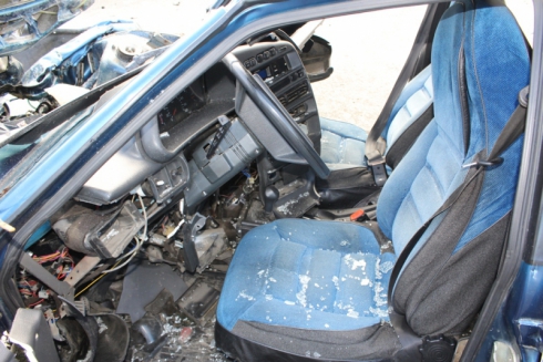 ДТП в Нижнем Тагиле: от удара пассажирка вылетела из салона машины (ФОТО)