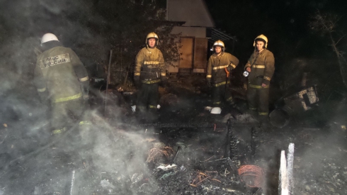 В Екатеринбурге сгорел садовый домик вместе с хозяином
