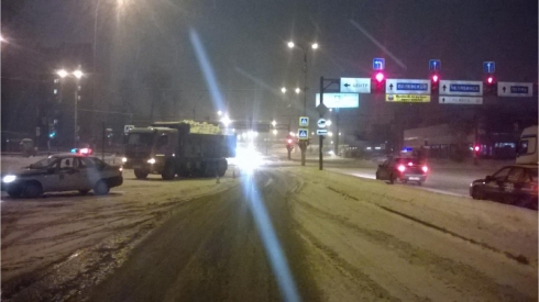 Екатеринбургская полиция разыскивает свидетелей ДТП, в котором погиб уборщик снега