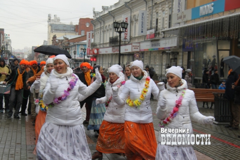 Екатеринбургский суд признал законным рождественское шествие кришнаитов