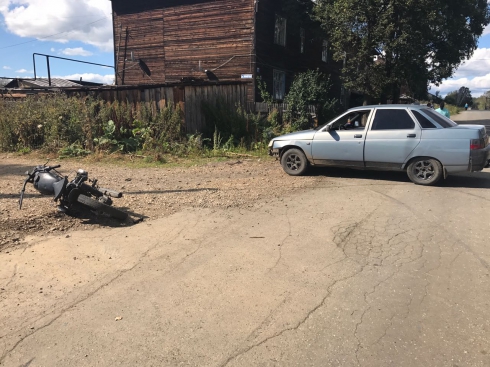 15-летний мотоциклист погиб в ДТП в Свердловской области