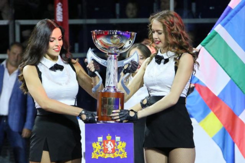 В столице Урала проходит молодежный Кубок мира по хоккею