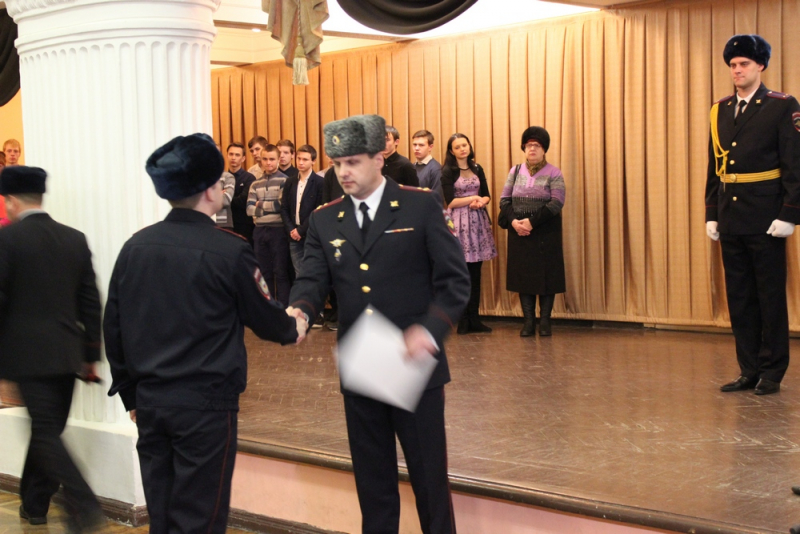 Выпускники Центра профессиональной подготовки ГУ МВД России по Свердловской области приняли присягу