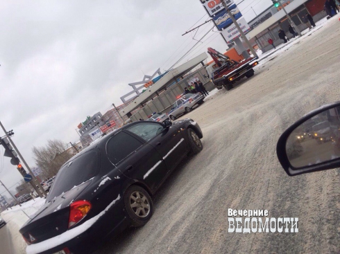 В Екатеринбурге пассажирка «Хонды» погибла после столкновения с грузовиком