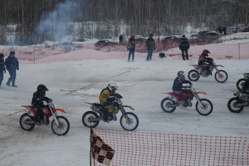 В Дегтярске прошел традиционный областной Кубок по мотокроссу
