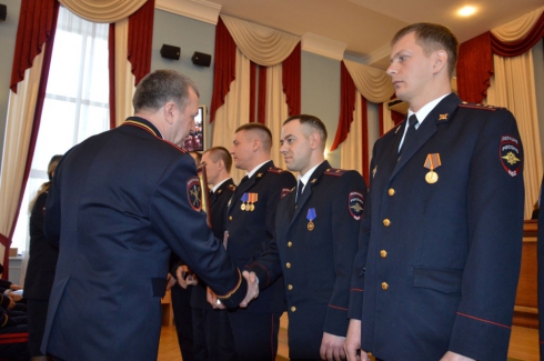 Начальнику УМВД по Екатеринбургу официально вручили погоны полковника