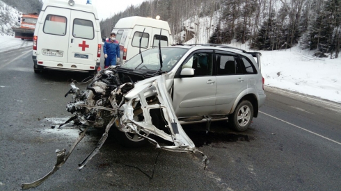 В ДТП на трассе под Ревдой пострадали четыре человека