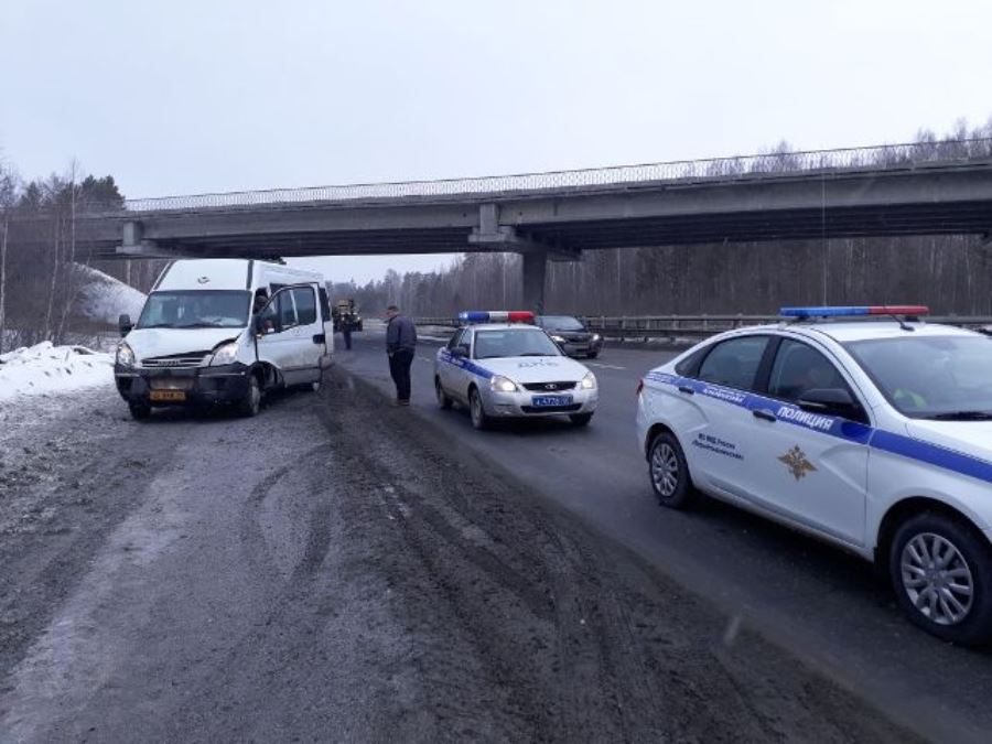 ГИБДД: сводка происшествий на территории Свердловской области за 27 марта 2018 года