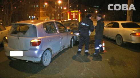 Ночью на улице 40 лет Октября столкнулись два автомобиля