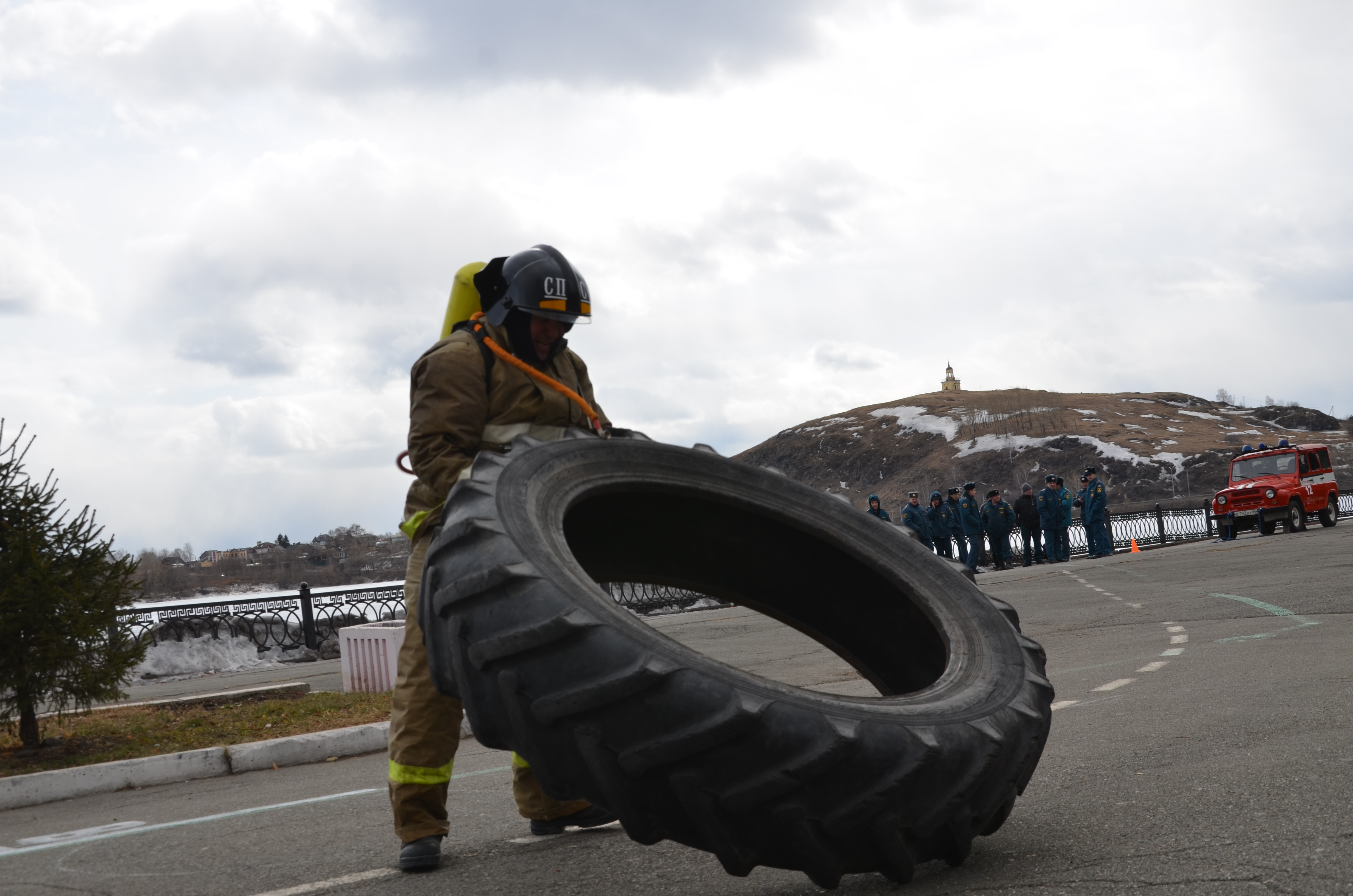В Свердловской области прошел I Чемпионат по пожарно-спасательному кроссфиту