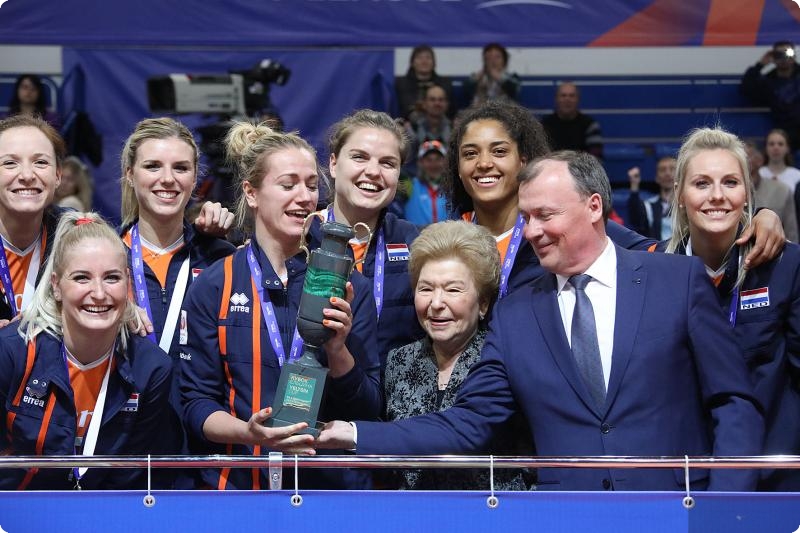 Кубок Ельцина по волейболу выиграли голландки. Сборная России на втором месте