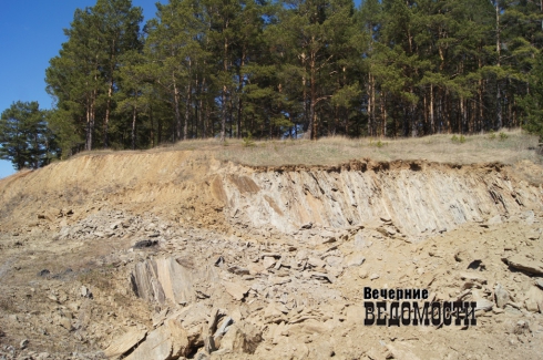 Под Белояркой выявили незаконный карьер по добыче скального грунта