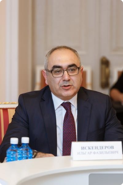 Евгений Куйвашев встретился с генеральным консулом Азербайджана в Екатеринбурге