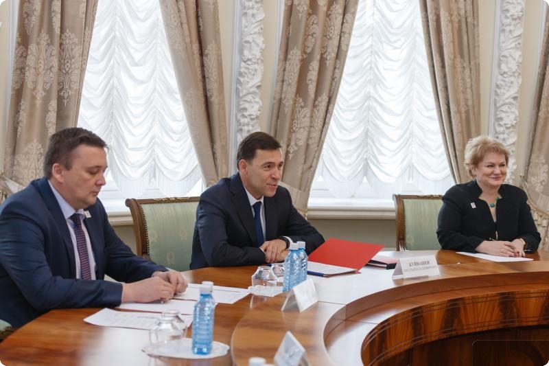 Евгений Куйвашев встретился с послом Швеции в РФ Петером Эриксоном