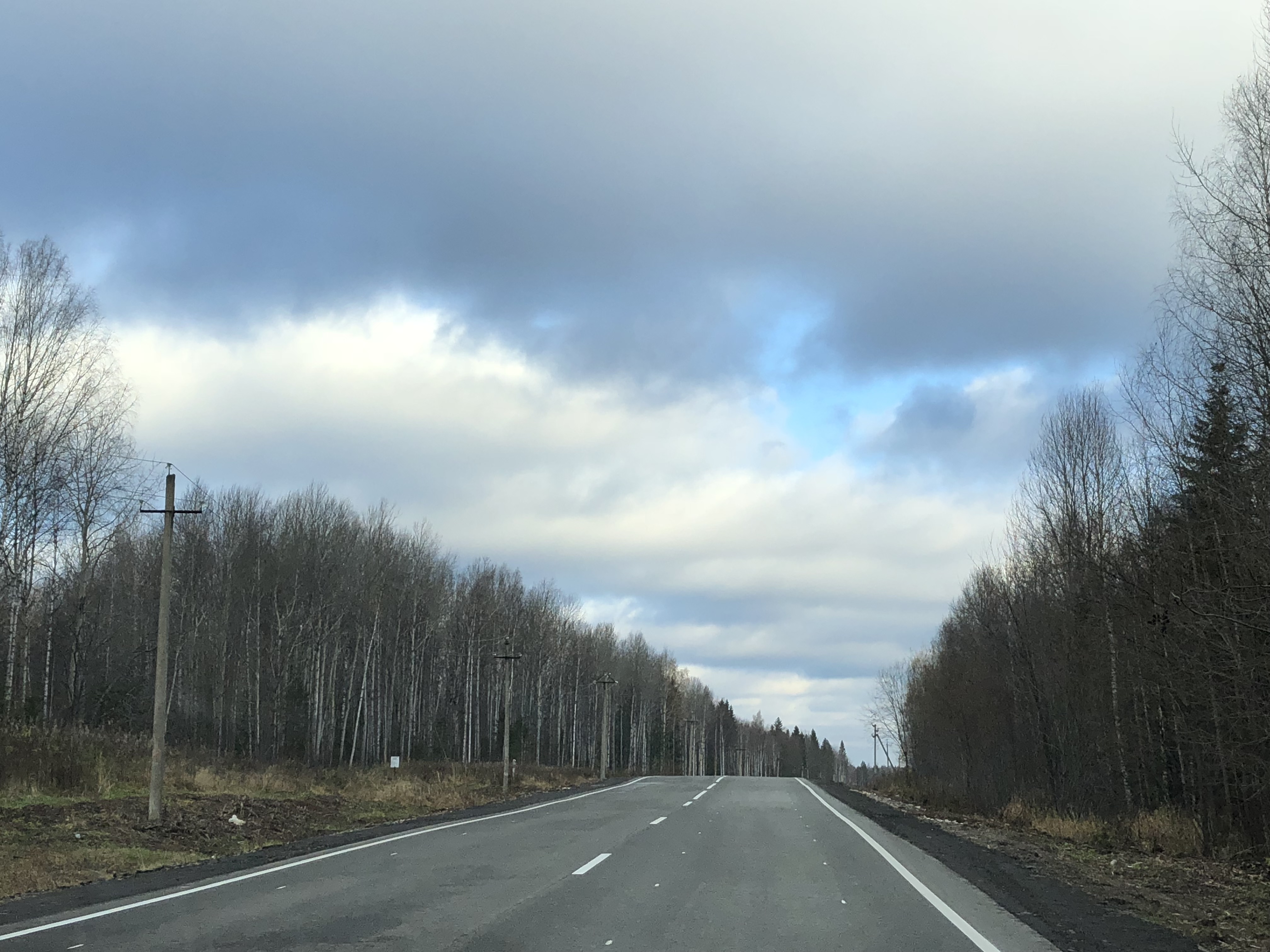 Транспортная пермский край. Челябинск Вишневогорск дорога асфальт. Добрянский район дороги проекты будущего. Фото-приколы дороги Добрянского района. Протока у дороги в Пермском крае.