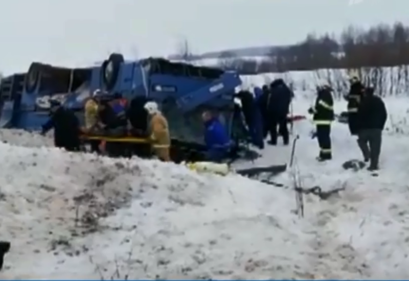 Трагедия под Калугой: в ДТП с автобусом погибли семь человек, в том числе четверо детей