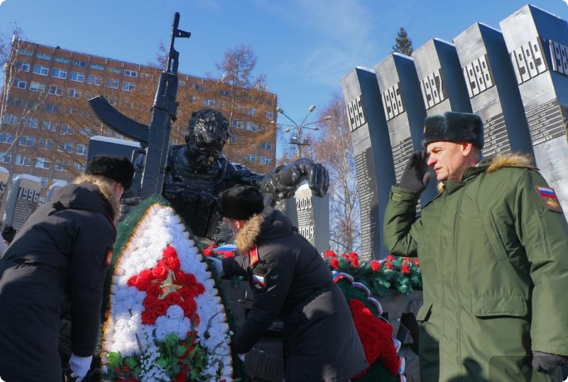 30-летие вывода войск: в Екатеринбурге почтили память уральцев, погибших в Афганистане