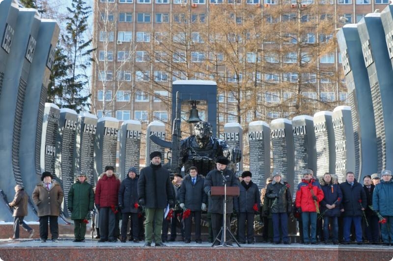 30-летие вывода войск: в Екатеринбурге почтили память уральцев, погибших в Афганистане