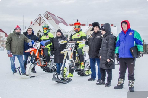 Представители мотоциклетной федерации побывали на горе Белой, где пройдет первый Кубок Европы по сноубайк-кроссу