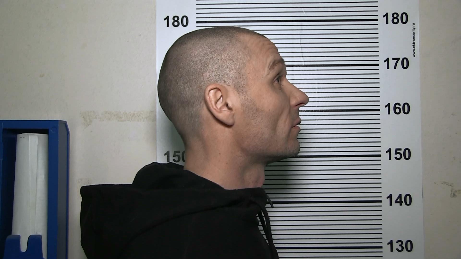 В Екатеринбурге задержали уроженца ХМАО с обрезом. Ему грозит до четырех лет колонии