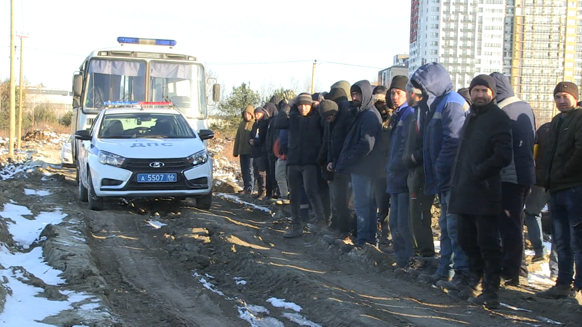 22 нелегальных мигранта выдворены из Екатеринбурга (ФОТО)