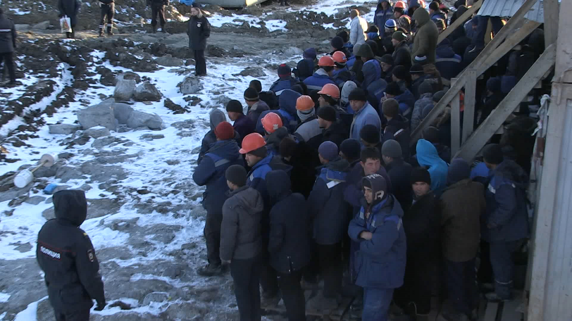 22 нелегальных мигранта выдворены из Екатеринбурга (ФОТО)