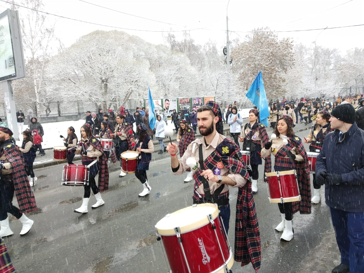20 тысяч человек прошли пасхальным крестным ходом в Екатеринбурге