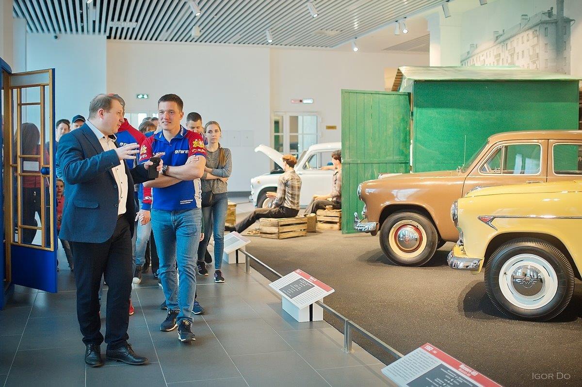 В Ночь музеев в Верхней Пышме презентовали роскошные спорткары