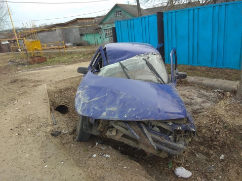 Бросил пострадавшего пассажира и сбежал: сотрудники ГИБДД задержали водителя, устроившего ДТП в Белоярском