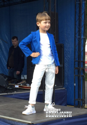 С заботой о будущем: в Екатеринбурге прошел показ экологичной детской моды