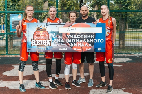 Отборочный этап стритбольного турнира 3 на 3 Red Bull Reign прошёл в Екатеринбурге