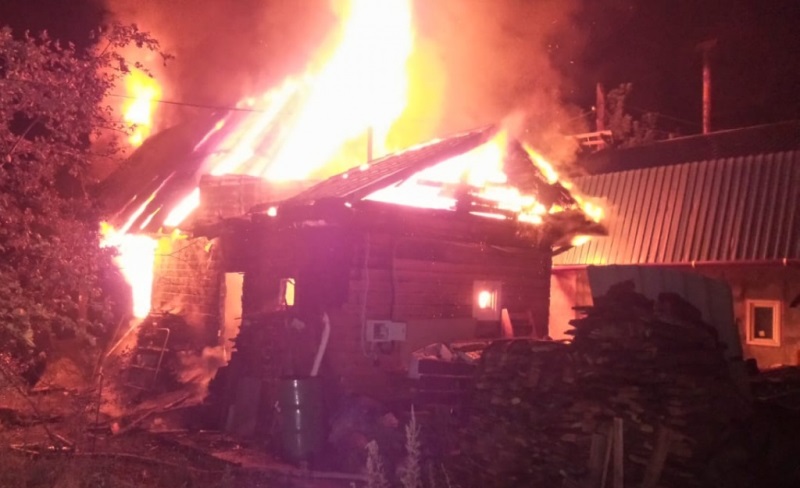 После ссоры с женой мужчина в Екатеринбурге заживо сжег себя в бане
